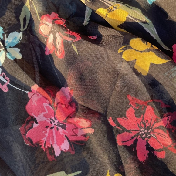 Lane Bryant Women’s Black Multicolor Floral Sheer High Low Blouse Sz 2X - Picture 10 of 11